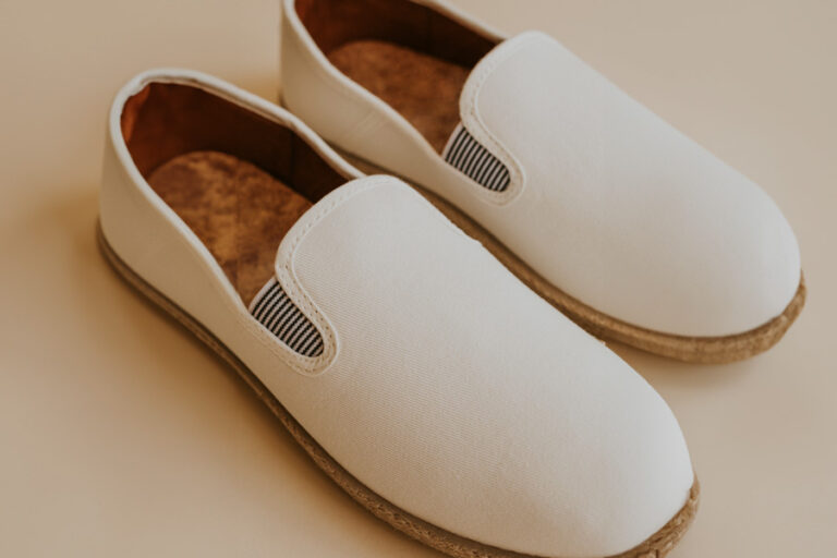 A Short Guide To Shoe Fasteners Nifco Buckle