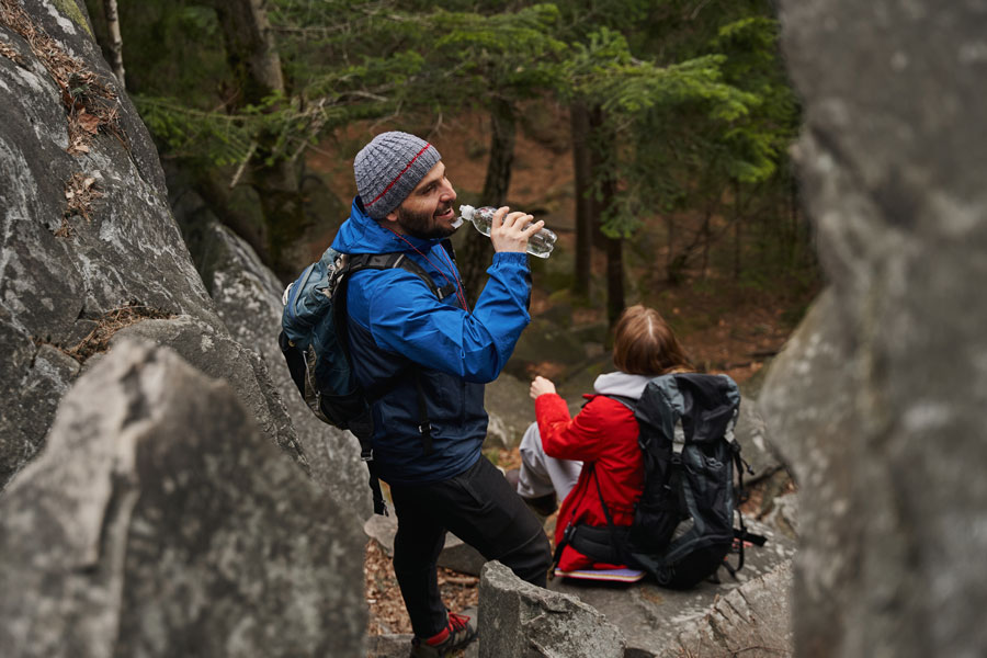 Integrated Function & Clean, Quality Design in Outdoor Fashion Apparel Fasteners-07
